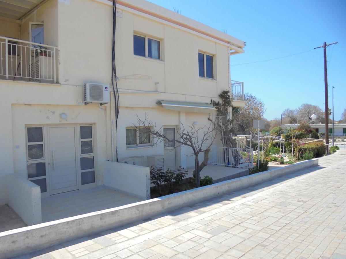 Niki Court Holiday Apartments Paphos Exteriér fotografie
