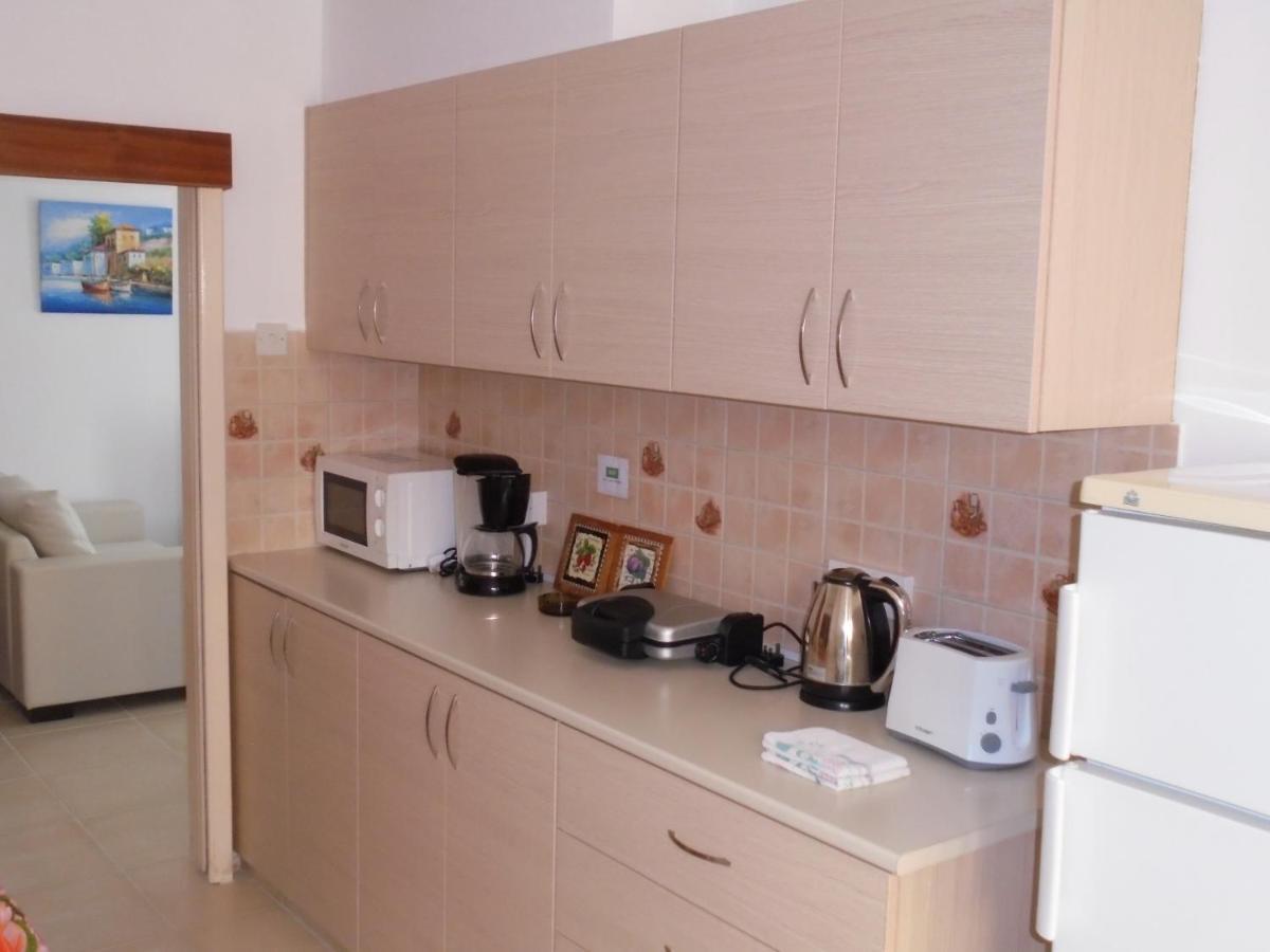 Niki Court Holiday Apartments Paphos Exteriér fotografie