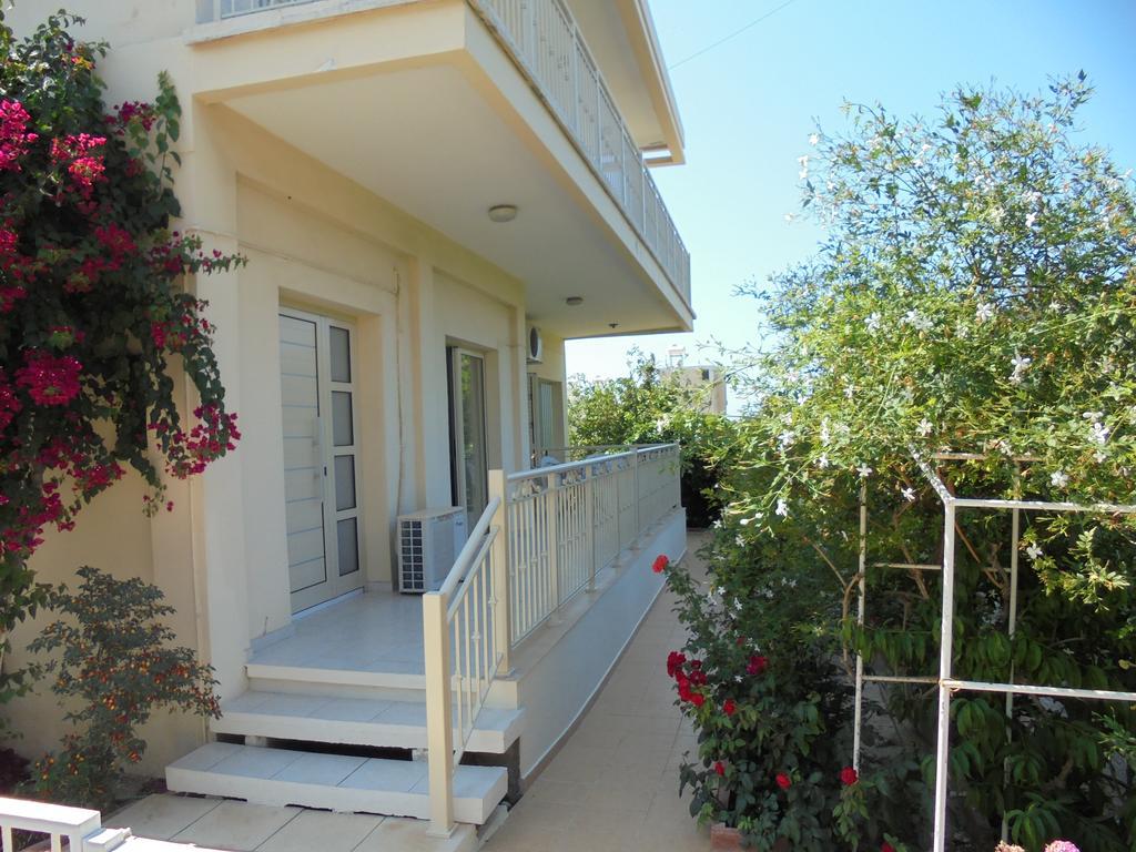 Niki Court Holiday Apartments Paphos Exteriér fotografie
