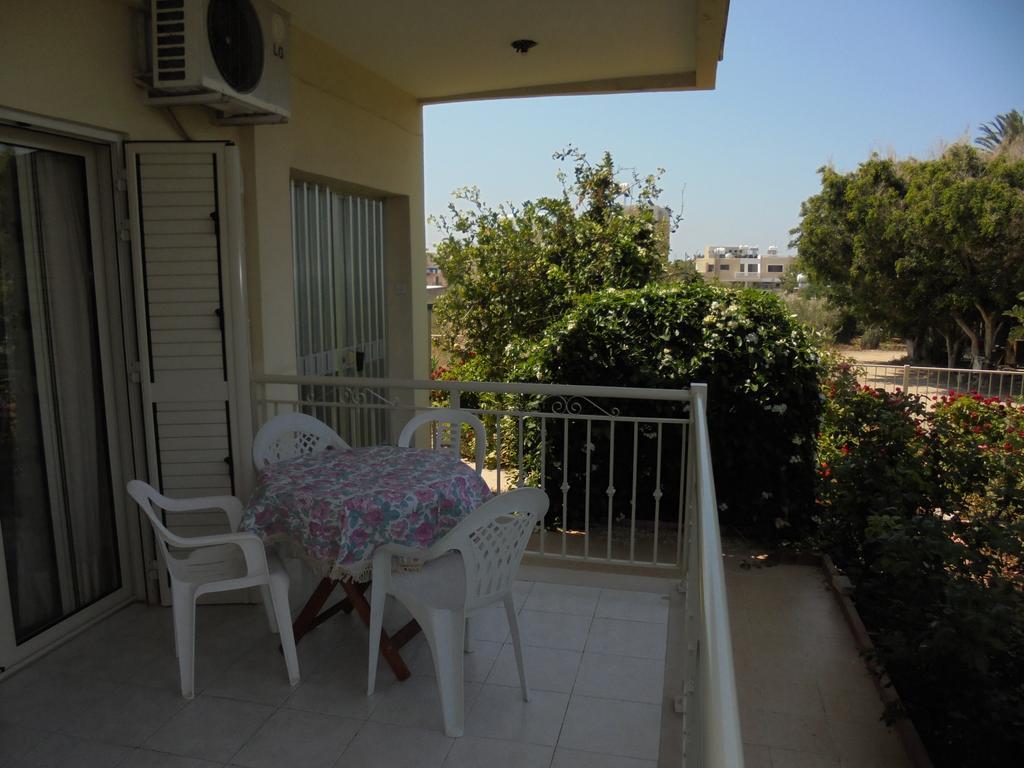 Niki Court Holiday Apartments Paphos Exteriér fotografie